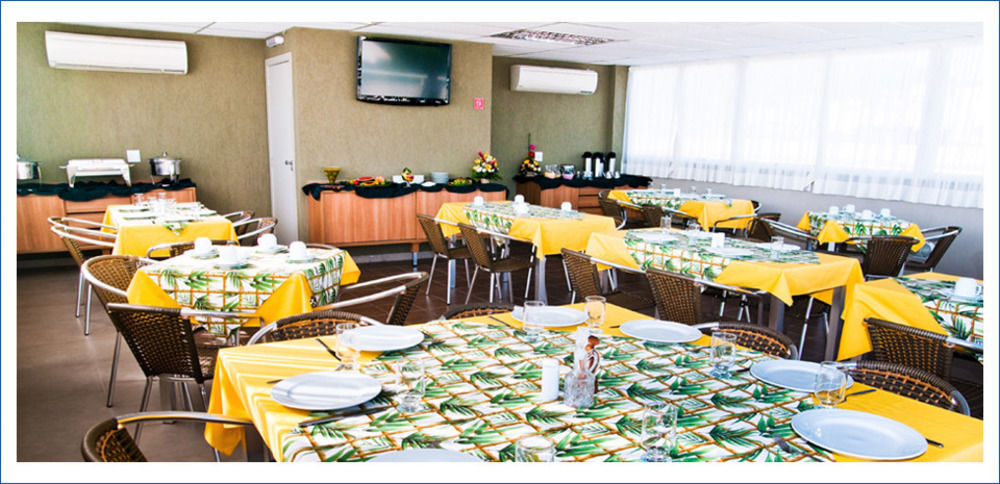 Hotel Caracas Rio Aeroporto Galeão 4*